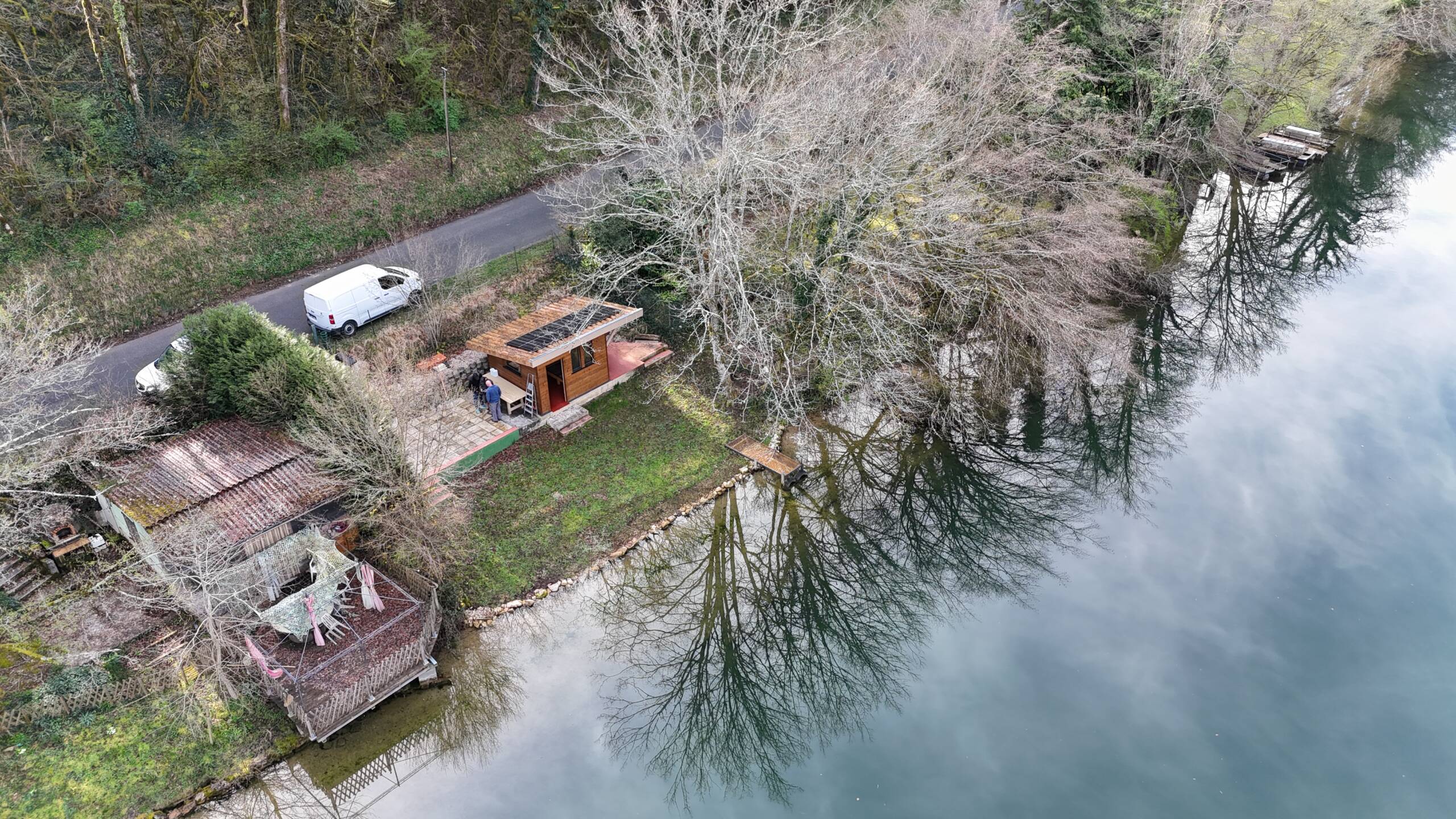 Toit tuile 3 kWc autoconsommation avec stockage physique à Serrières sur Ain | SILISUN